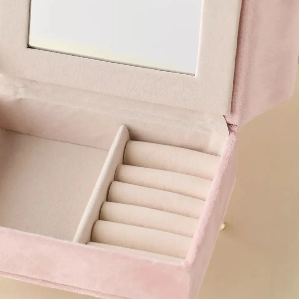 New Velvet Pink Arm Chair Jewelry Box